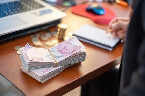 Cumhurbaşkanı Erdoğan talimatı verdi! Bayram ikramiyesi ne kadar olacak?